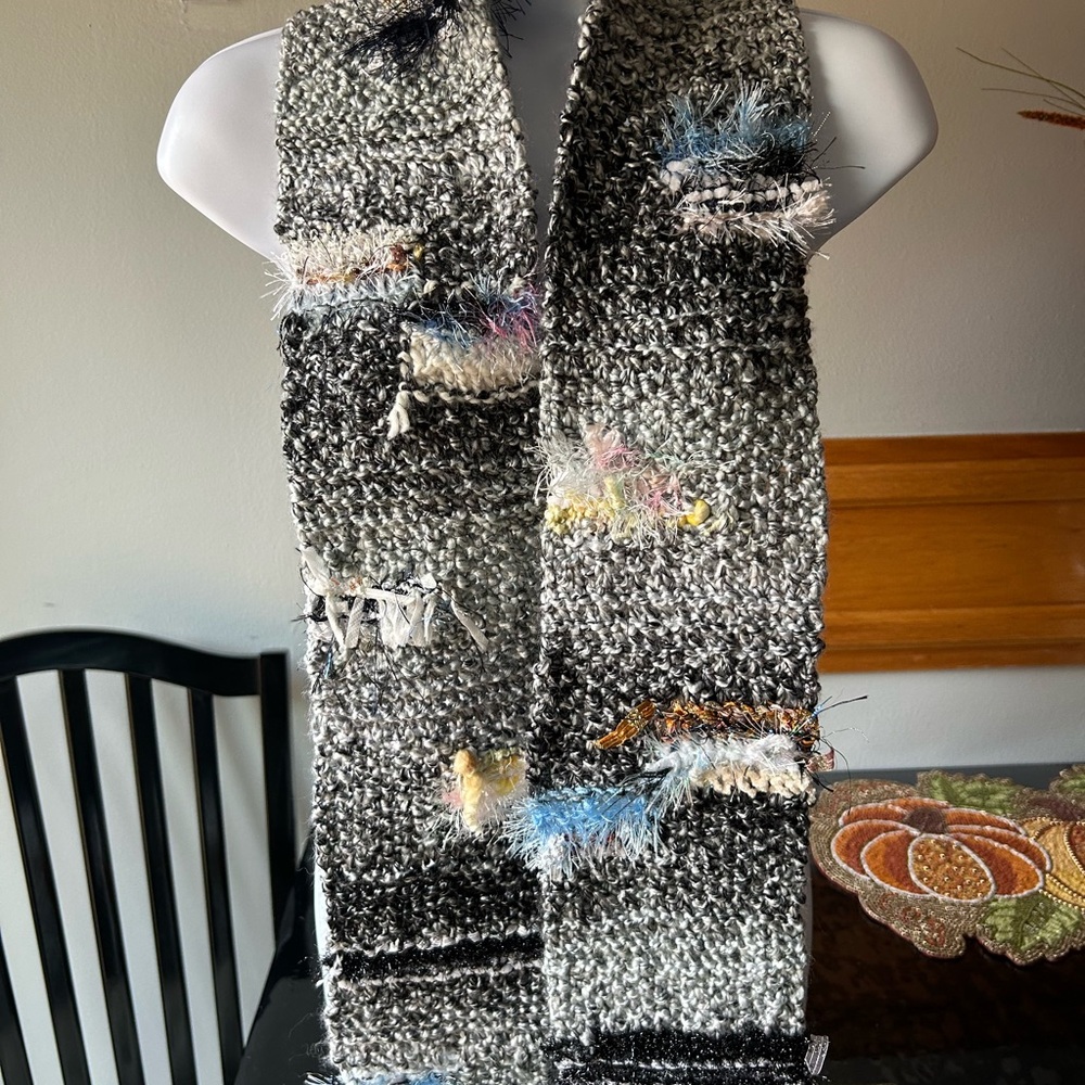 Stylish Black and Gray Textured Scarf